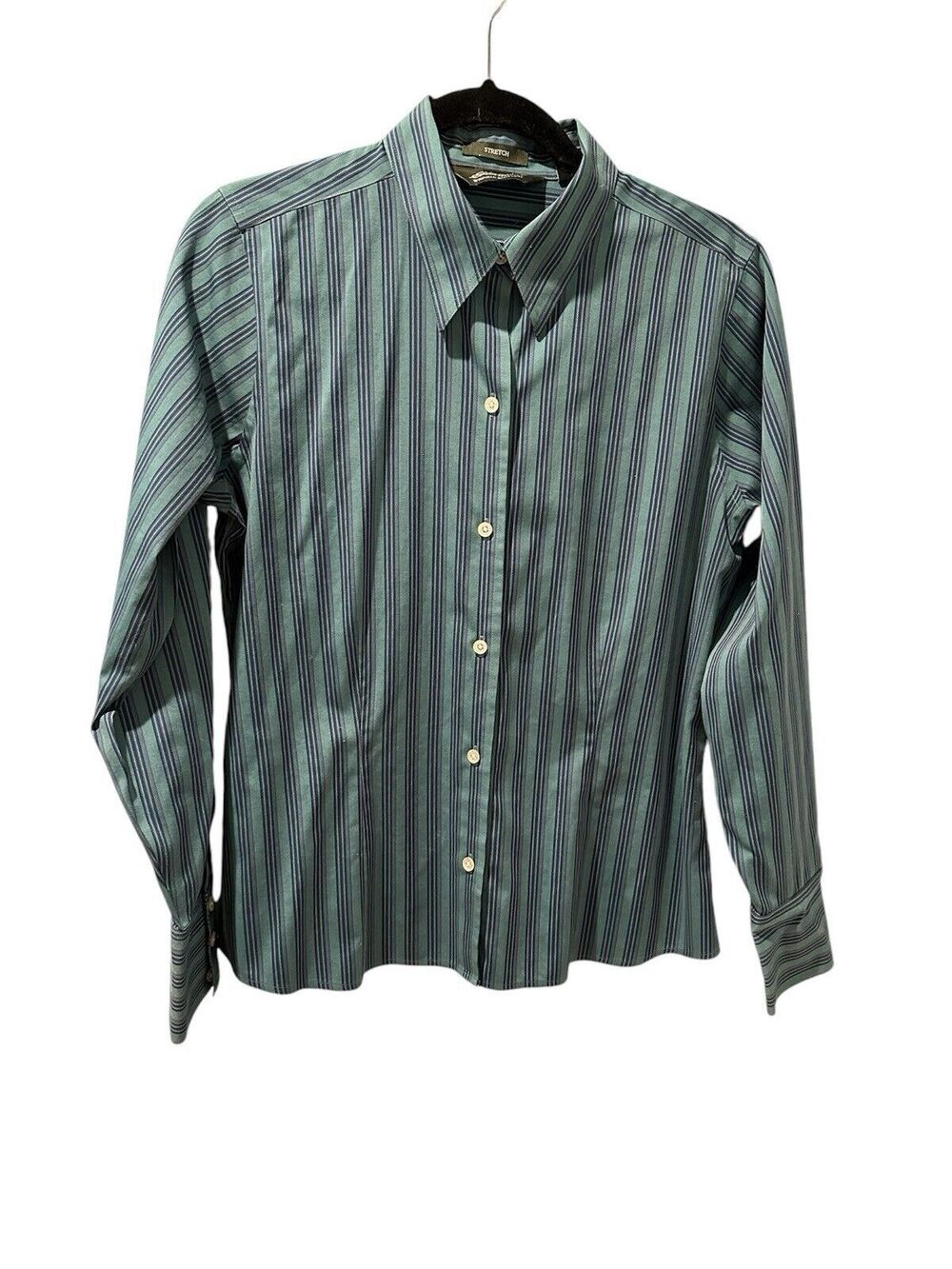 Eddie Bauer Wrinkle Free Shirt Women’s Size Medium Long Sleeve Button Front